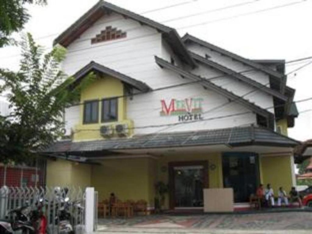 Mervit Hotel Паданг Екстер'єр фото